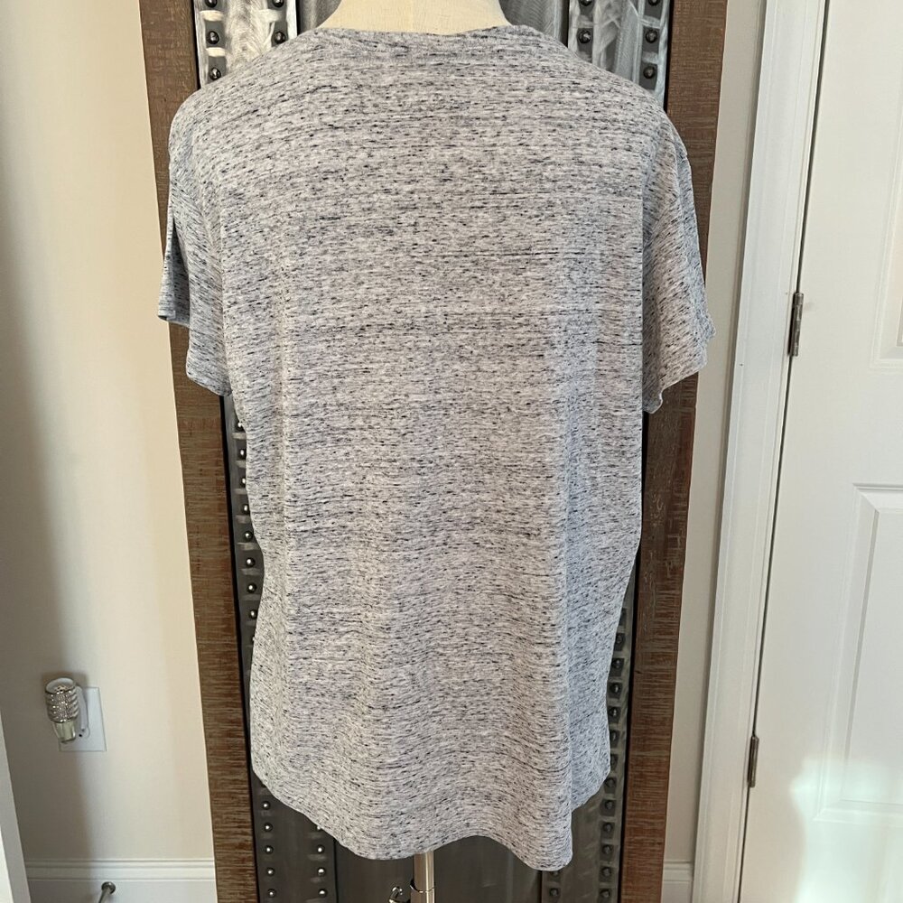 Marushka Hand-Printed "Farm Life" V-Neck Tee - L - Picture 7 of 8